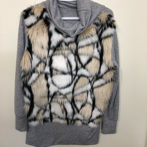 Faux fur long sleeve top!!